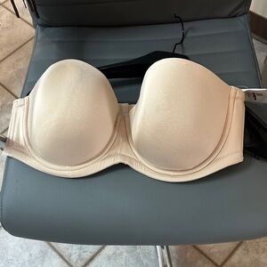 Wacoal Beige Strapless Bra